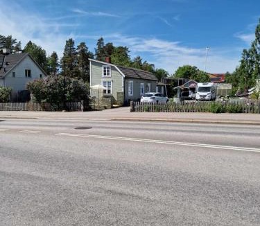 Nybro Apartment | Gästhus i centrala Nybro i anslutning till boningshuset