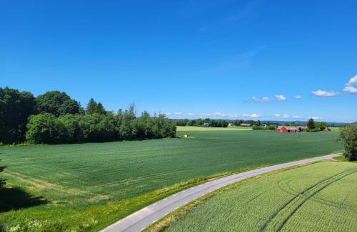Motala House | Gästrum utanför Motala med bastu & fiberuppkoppling