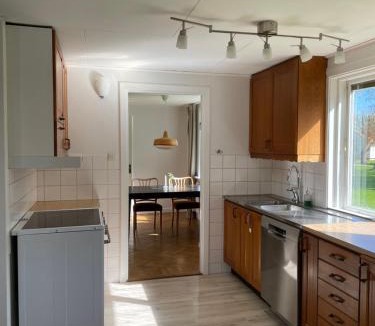 Vikingstad House | Gårdsflygel med egen trädgård
