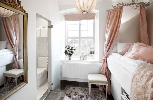 Jarfalla Municipality Hotel | Görvälns Slott