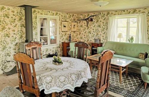 Degerhamn Hotel | Gammalsbygårdens Gästgiveri