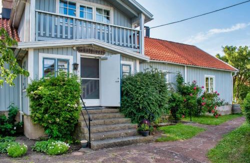 Degerhamn Hotel | Gammalsbygårdens Gästgiveri