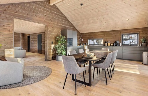 Vradal Ski Chalet | Gandalv Hytte 8p - Four Bedroom Chalet, Sleeps 8