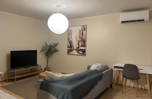 Itainen District Apartment | Gem of Vuosaari - private sauna, free parking and WiFi, walking distance from metro