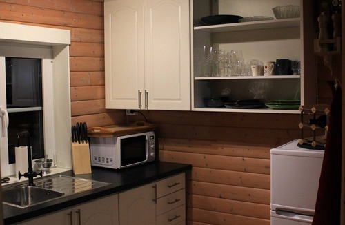 Niemisel Cabin | Get closer to the tranquility of a cozy little cabin at the end of the forest.