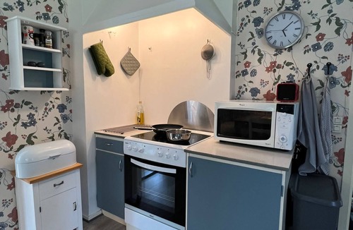 Hagfors Municipality Villa | Gezellig Zweeds Huis in het bos met Ruime Tuin
