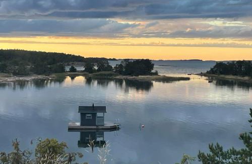Odkarby Other | Glasbergsboden, Off-Grid on an island