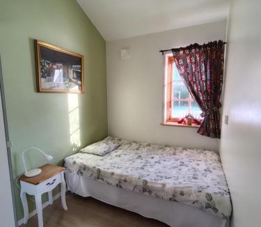 Hasslunda House | Good Morning Bed and Breakfast