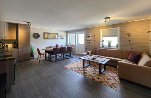 Gautefall Apartment | Gorgeous Apartment In Drangedal