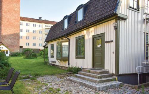 Trosso Apartment | Gorgeous Apartment In Karlskrona With Wifi