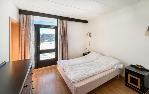 Nord-Fron Apartment | Gorgeous Apartment In Kvam With Sauna