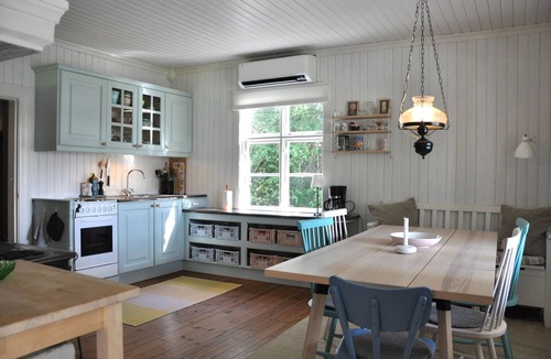 Arjang House | Gorgeous home in Lennartfors Sverige