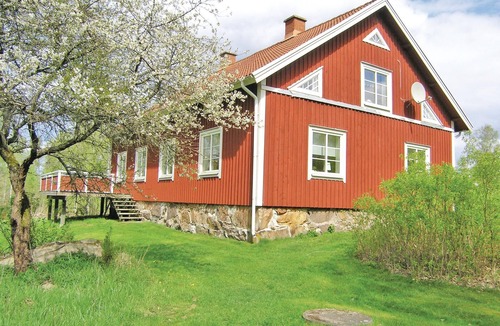 Agunnaryd House | Gorgeous home in Agunnaryd with WiFi