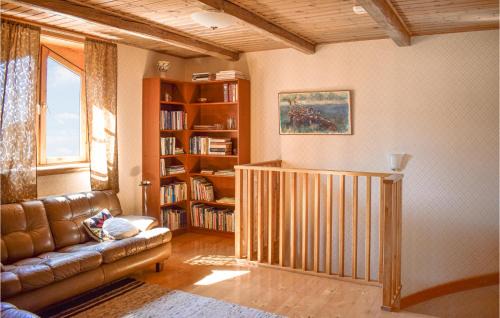 Aryd House | Gorgeous Home In Åryd With Kitchen