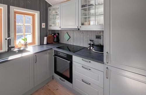 Nord-Aurdal House | Gorgeous home in Aurdal with sauna