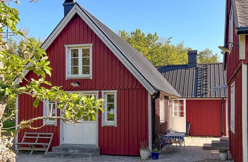Brosarp House | Gorgeous home in Brösarp with WiFi
