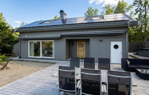 Varmdo House | Gorgeous Home In Djurhamn With Sauna