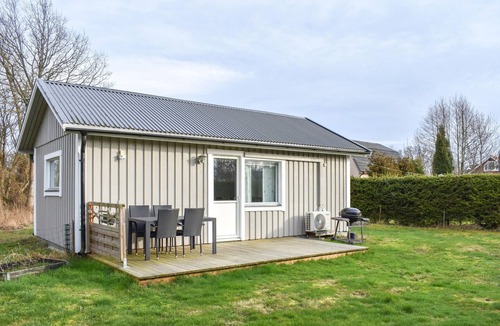 Hasslo House | Gorgeous home in Hasslö with WiFi