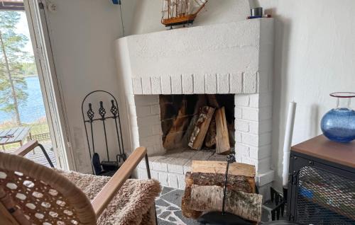 Holmsjo House | Gorgeous Home In Holmsjö With Wifi
