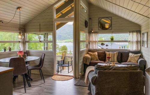 Hoyanger House | Gorgeous Home In Lavik With House Sea View