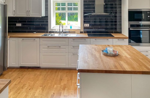 Bolmen House | Gorgeous home in Ljungby with WiFi