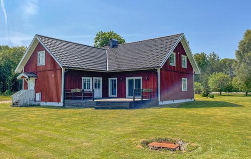 Bolmen House | Gorgeous Home In Ljungby With Wifi