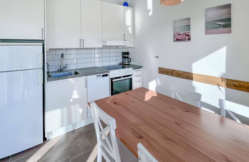 Hagaby House | Gorgeous home in Löttorp with WiFi