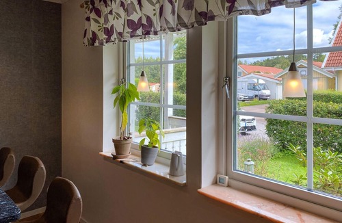 Motala House | Gorgeous home in Motala with sauna