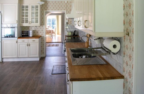 Norberg House | Gorgeous home in Norberg with WiFi