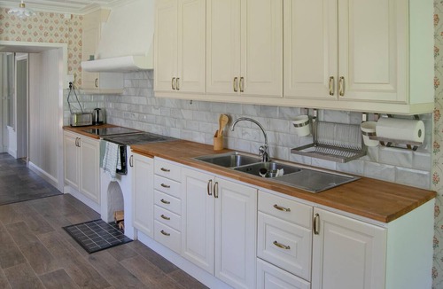 Norberg House | Gorgeous home in Norberg with WiFi