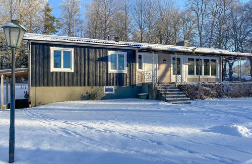 Ormaryd House | Gorgeous home in Ormaryd with sauna