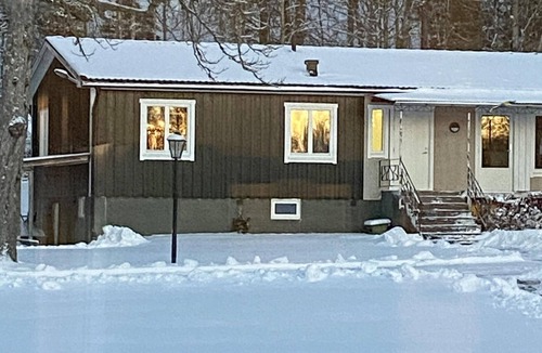 Ormaryd House | Gorgeous home in Ormaryd with sauna