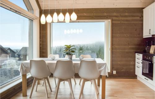 Sjusjoen House | Gorgeous Home In Sjusjøen With Wifi