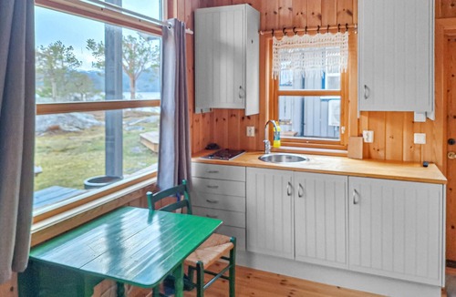 Snillfjord House | Gorgeous home in Snillfjord with WiFi