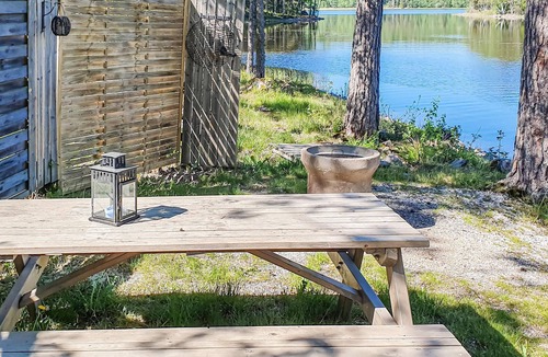 Svanskog House | Gorgeous home in Svanskog with kitchen