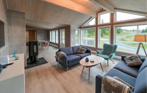 Svingvoll House | Gorgeous Home In Svingvoll With Wifi