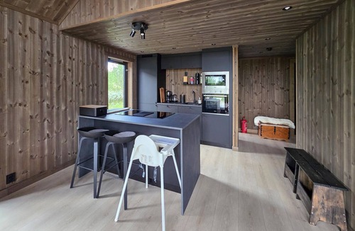 Gol Municipality House | Gorgeous home in Torpo with WiFi