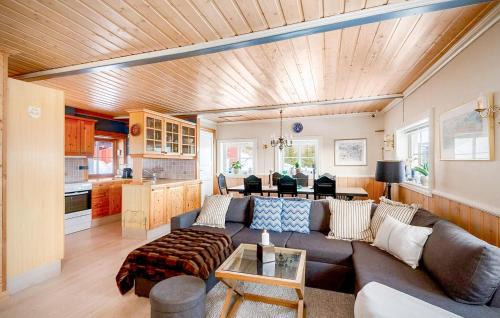 Tretten House | Gorgeous Home In Tretten With Sauna