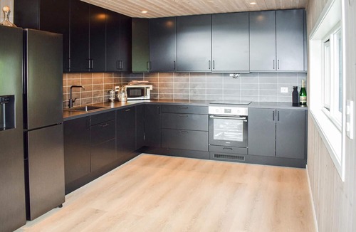 Treungen House | Gorgeous home in Treungen with sauna