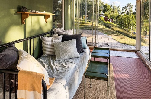 Sodersvik House | Gorgeous home in Vätö with house sea view