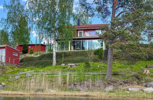 Sodersvik House | Gorgeous home in Vätö with house sea view