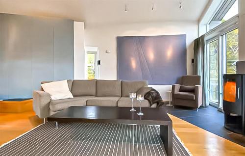 Rollag House | Gorgeous Home In Veggli With Sauna