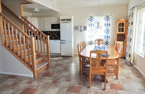 Vessigebro House | Gorgeous home in Vessigebro with WiFi