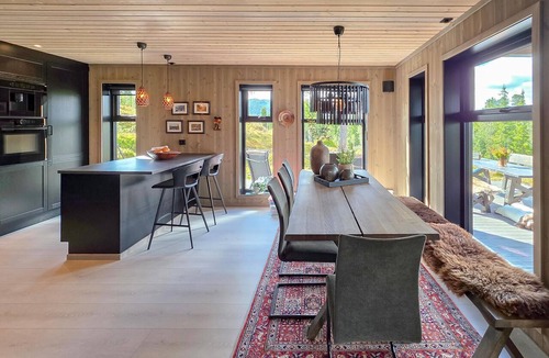 Tokke House | Gorgeous home in Vinje with WiFi