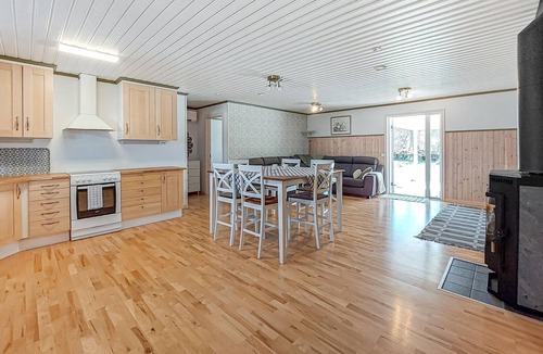 Flattinge House | Gorgeous home in Vittaryd with sauna