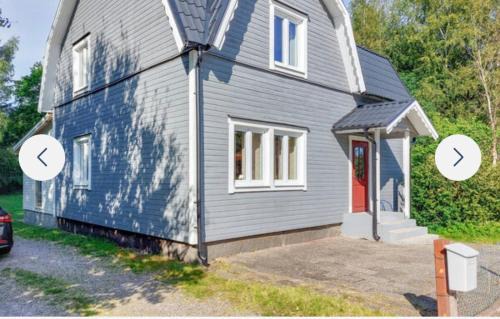 Vislanda Villa | Grå villa