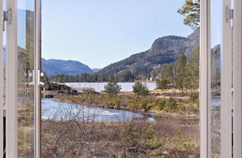 Kviteseid House | Great home for large groups in Vrådal