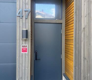 Ulstein Municipality Apartment | Great Sjøbud in Ulsteinvik city center