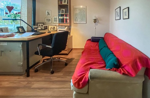 Orby House | Great spacious cottage with sauna and panoramic view of the lake.