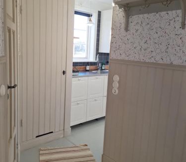 Hogbo Villa | Grindstugan Högbo